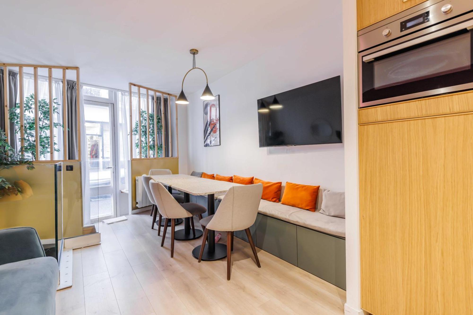 Appartamento Charming Duplex Parisian T3 - Heart Of Saint-Germain Esterno foto